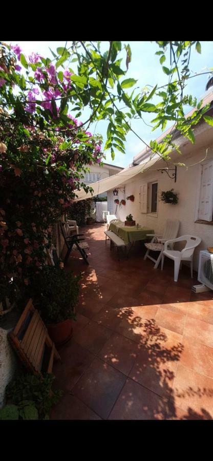 Casa Susy Bouganville 400 Mt Dal Mare Sperlonga Exteriér fotografie